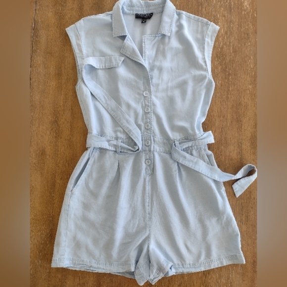 Laundry Chambray Romper Shorts Button Down Belted by Shelli Segal Size Small - Picture 6 of 15